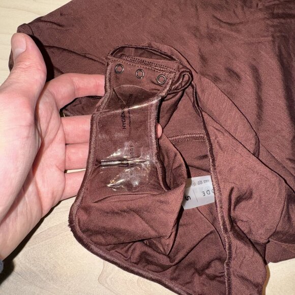 NWT Undress Code Drunk in Love Brown Long Sleeve Bodysuit Women's Small S - Picture 8 of 9